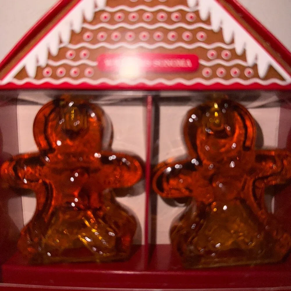 Williams-Sonoma GINGERBREAD MAN Tiny Taper Amber Glass Candleholder set of 4 NIB